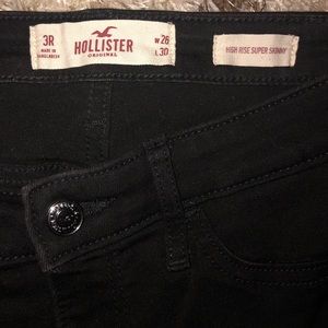Hollister skinny jeans